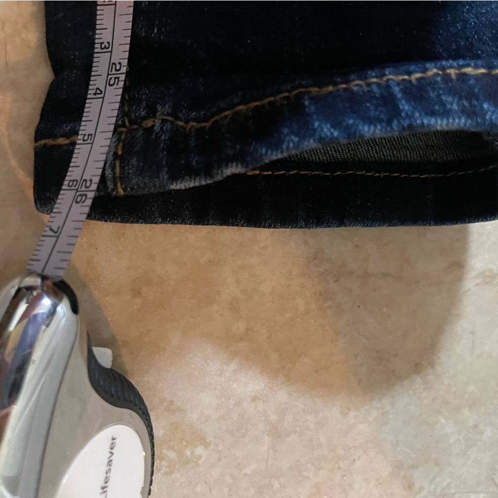 A2 Jeans - Picture 7 of 7